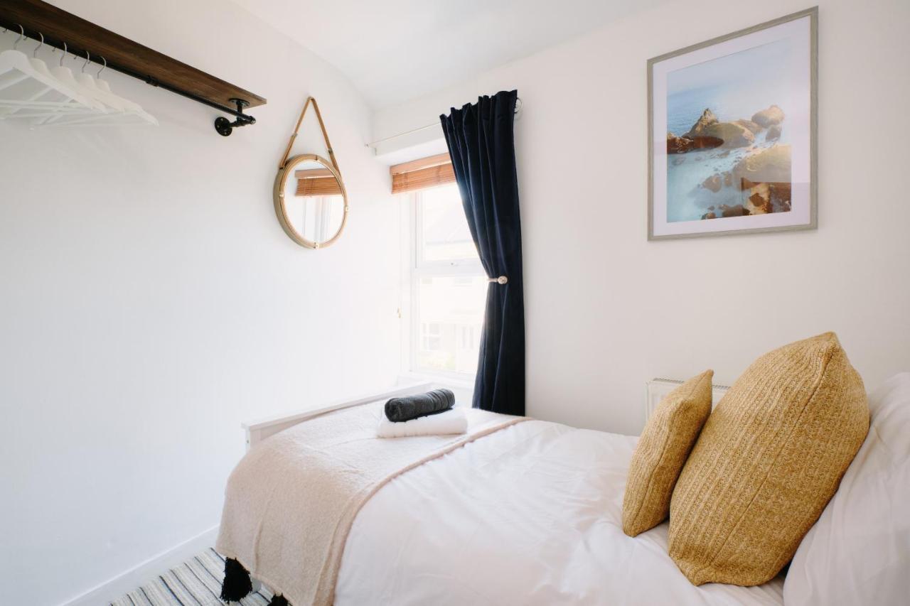 Finest Retreats - Scallop Cottage ポースレーヴェン エクステリア 写真