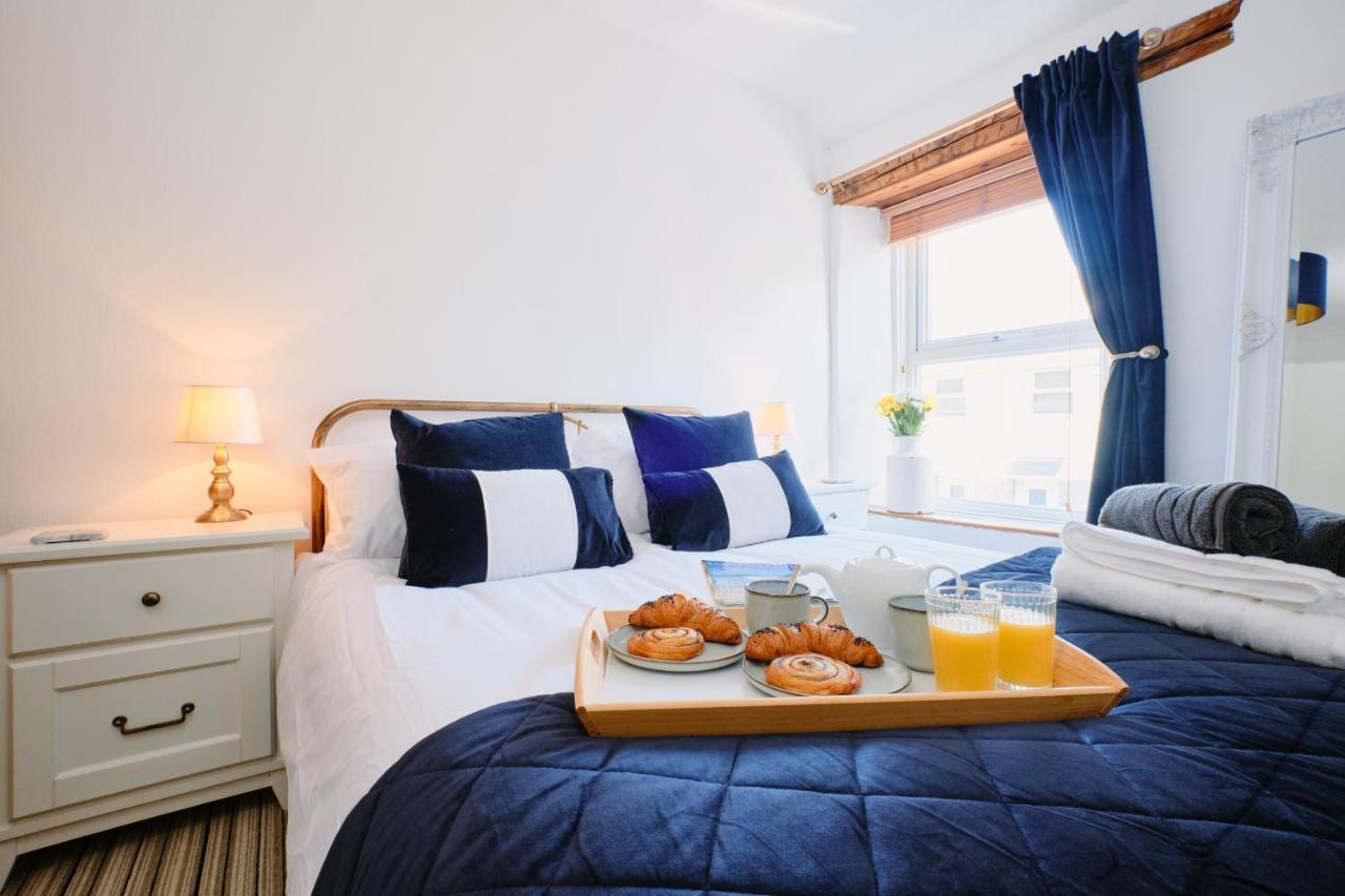 Finest Retreats - Scallop Cottage ポースレーヴェン エクステリア 写真