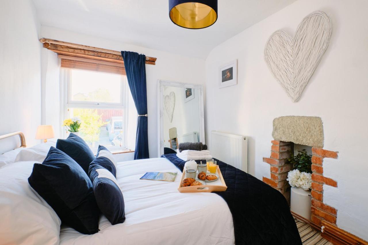 Finest Retreats - Scallop Cottage ポースレーヴェン エクステリア 写真
