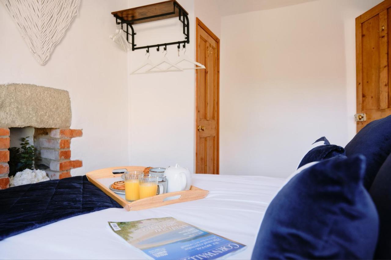 Finest Retreats - Scallop Cottage ポースレーヴェン エクステリア 写真